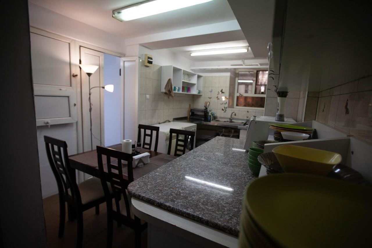 Eminem Central Guesthouse Oradea Extérieur photo